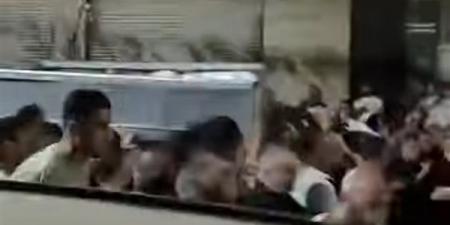 عاد من السعودية لقدره، جنازة مهيبة لـ"عريس نبروه" بعد مقتله قبل حفل زفافه (صور)