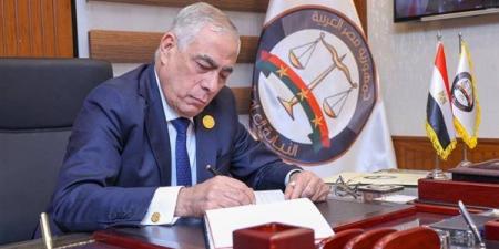 النائب العام: العنصر البشري الركيزة الأساسية لنجاح العمل القضائي