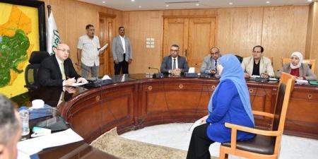 توفير علاج على نفقة الدولة في اللقاء الدوري لخدمة المواطنين بالفيوم