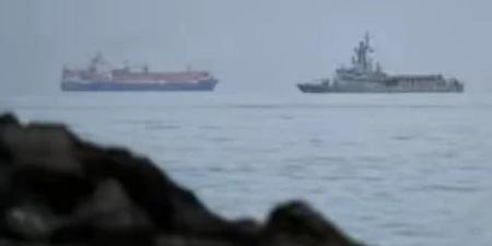 هيئة مضيق هرمز تحذر السفن: لا ضمانات خارج الممرات المصرح بها