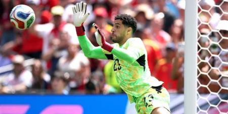 بعد تألقه في كأس العالم، أول عرض من الدوري الفرنسي لـ مصطفى شوبير