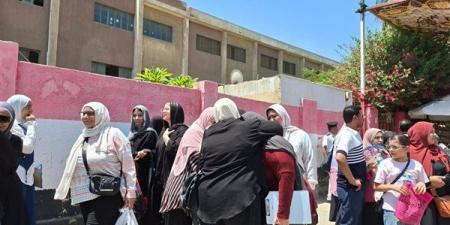 امتحان الفيزياء لطلاب الثانوية العامة 2026، عدد الأسئلة وتوزيع الدرجات