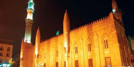 مواقيت الصلاة، موعد أذان العشاء اليوم الأحد في القاهرة والمحافظات