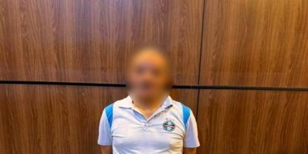 سقوط عامل سرق أموالًا من محل بالزيتون بعد فضحه عبر مواقع التواصل