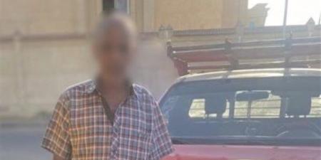 ضبط قائد سيارة ربع نقل بعد سيره عكس الاتجاه بالقاهرة، والمتهم: "لاختصار الطريق"
