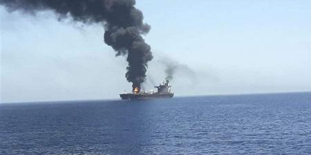 رويترز: انفجار قرب سفينة في بحر عمان