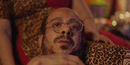 صور جديدة لـ محمد فراج من كواليس مسلسل "لعبة جهنم"
