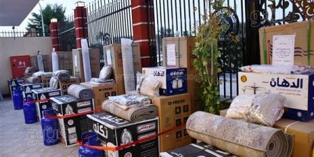 محافظ أسوان يسلم أجهزة ومستلزمات الزواج لـ51 فتاة من الأسر الأولى بالرعاية (صور)