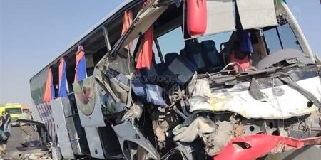 محافظ جنوب سيناء يتابع تداعيات حادث انقلاب أتوبيس بمدينة نويبع