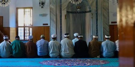 مواقيت الصلاة، موعد أذان الفجر اليوم الجمعة في القاهرة والمحافظات