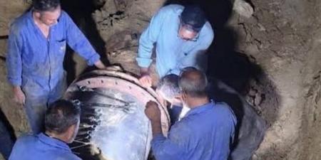 "مياه القناة" تنهي إصلاح خط الطرد 700 مم بمحطة أبو عارف بالسويس (صور)