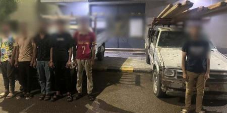 مطاردة على الطريق تكشف سر سرقة أخشاب ومشاجرة بين 6 أشخاص في الجيزة