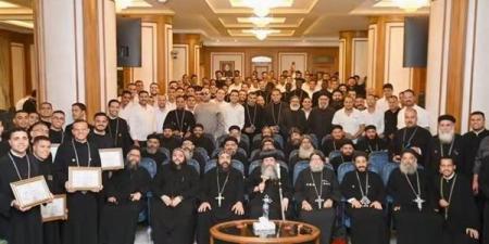 تحت شعار حجارة حية، إكليريكية المحرق تفتتح العام الدراسي الجديد وتكرم أوائل الطلاب