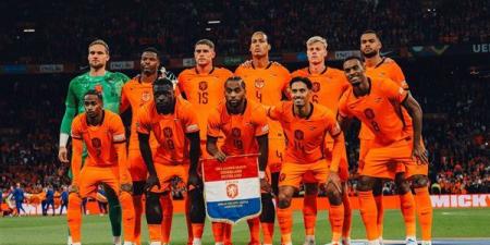دوري الأمم الأوروبية، هولندا تتقدم على صربيا 1-0 في الشوط الأول
