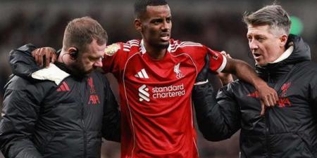 إيزاك يغادر معسكر منتخب السويد ويعود إلى ليفربول
