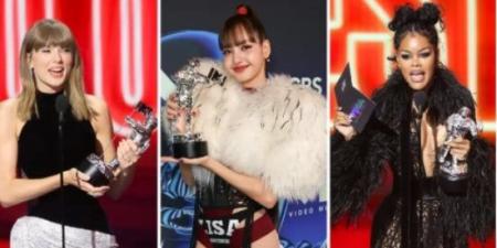 تايلور سويفت وليسا وتيانا تايلور يتألقن فى حفل MTV VMAs 2026