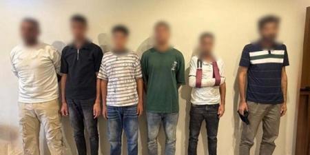 5 أشخاص يعتدون على سائق توك توك بسبب اتهامه بمعاكسة زوجة أحدهم في القليوبية