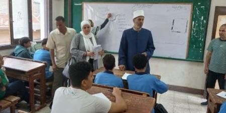 انطلاق قوافل متابعة انتظام الدراسة بالمعاهد الأزهرية فى الإسماعيلية