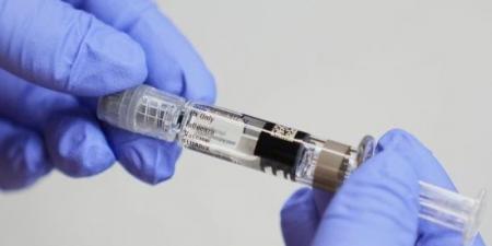أول لقاح أنفلونزا بتقنية mRNA يحصل على موافقة FDA.. كيف يفيد كبار السن