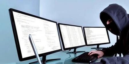 كيف تحمى حساباتك من الاختراق؟.. نصائح حاسمة من خبير أمنى
