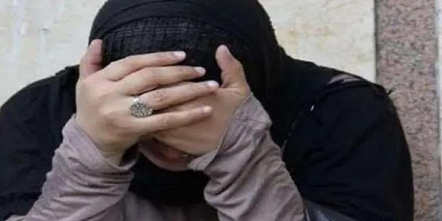 "بسبب
      عشيقها"..
      ربة
      منزل
      تقتل
      زوجها
      وتضع
      جثته
      في
      10
      أكياس