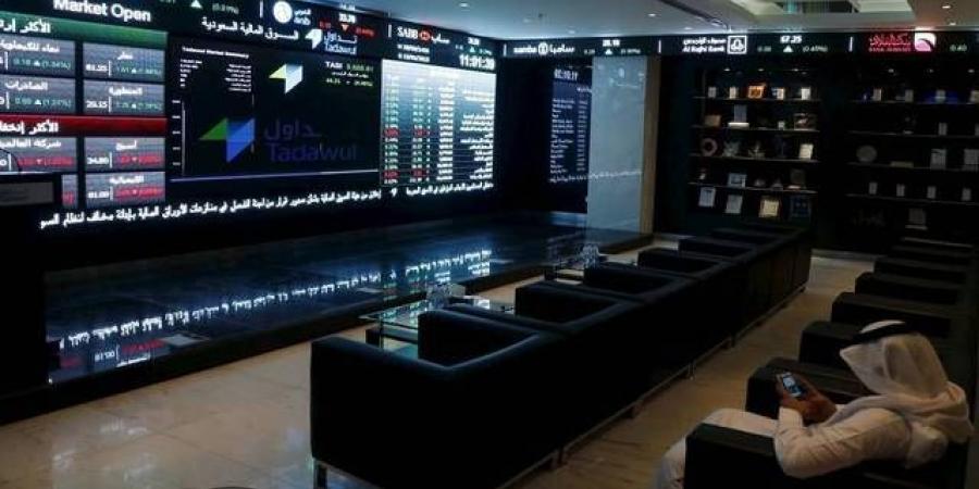 "تاسي"
      يواصل
      خسائره
      للجلسة
      الخامسة..
      وسط
      انخفاض
      3
      قطاعات
      كبرى