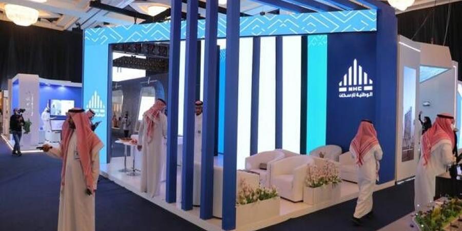 الوطنية
      للإسكان:
      بيع
      60%
      من
      وحدات
      "ضاحية
      الفرسان"
      بقيمة
      8
      مليارات
      ريال