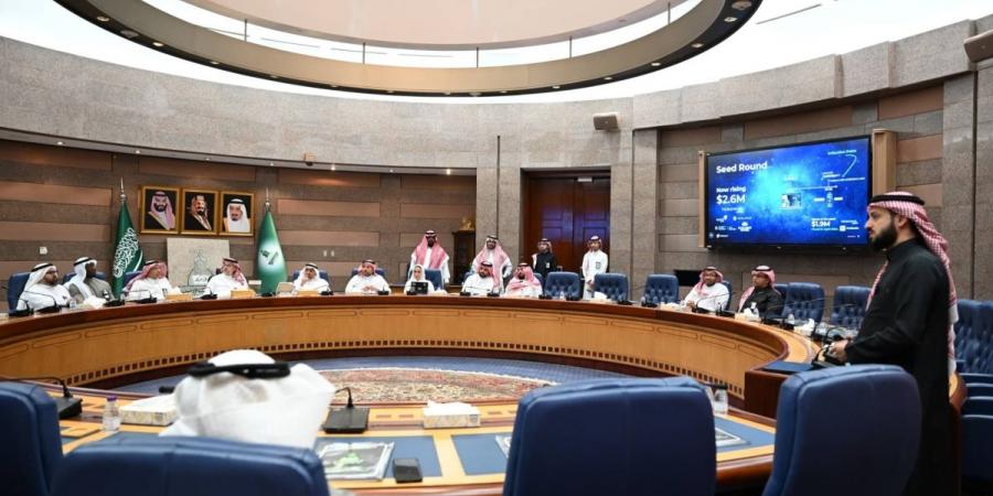 13 شركة ناشئة تستعرض أعمال مشاريعها ضمن مبادرة "بذرة" بجامعة الملك عبدالعزيز