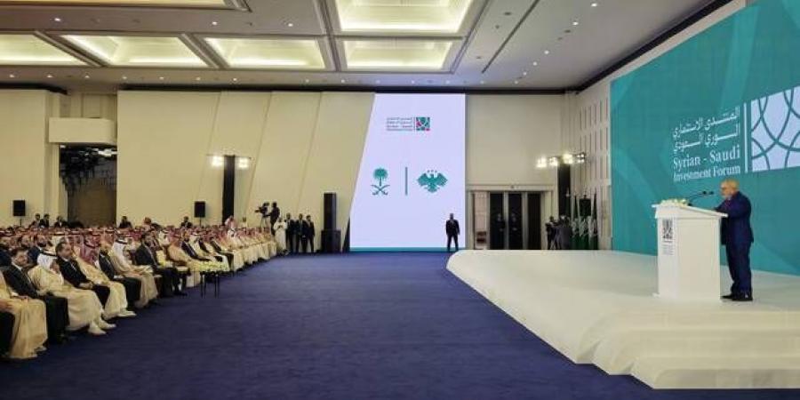 الشعار:
      شراكات
      استراتيجية
      بين
      سوريا
      والسعودية
      لخدمة
      مصالح
      الشعبين