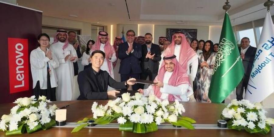 "لينوفو"
      تعين
      فريقها
      القيادي
      التنفيذي
      لمقرها
      الإقليمي
      في
      الرياض