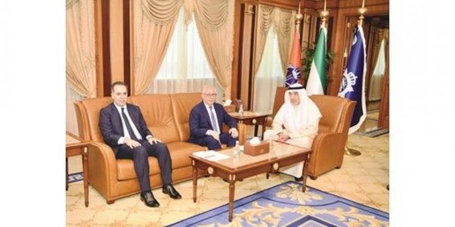 النائب
الأول:
علاقات
أخوية
متينة
تجمع
الكويت
ومصر