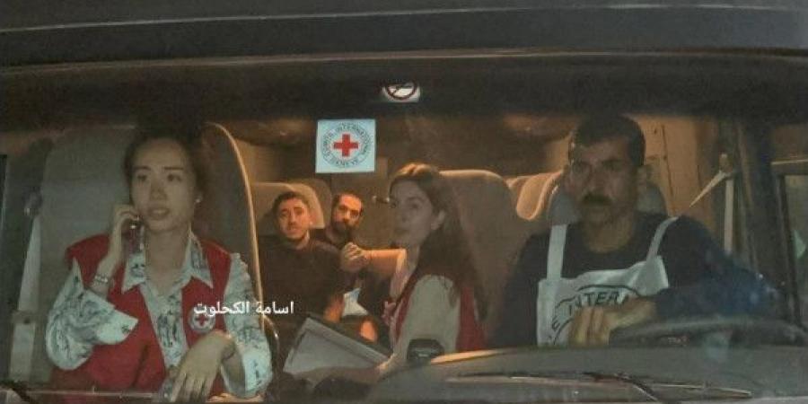 بالأسماء:الاحتلال يُفرج عن 5 أسرى من قطاع غزة