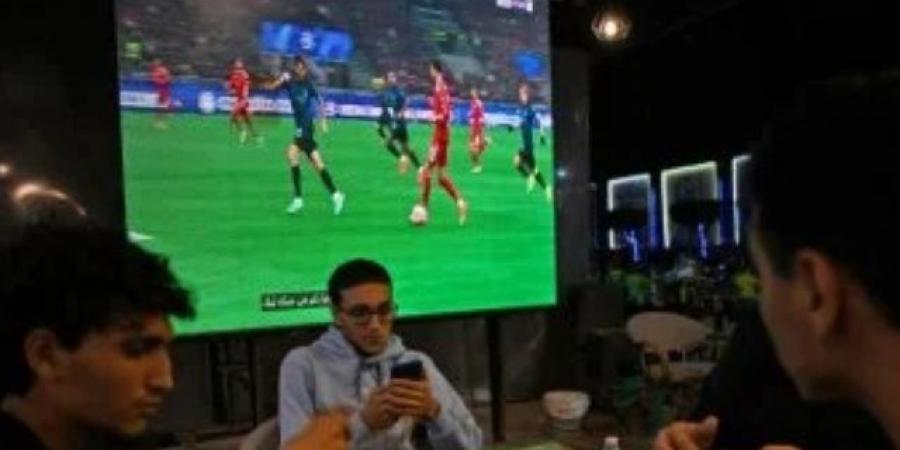 الجماهير المصرية تقاطع مباراة الإنتر ضد ليفربول بعد أزمة محمد صلاح