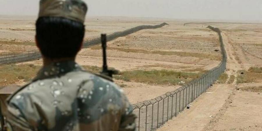 ضبط 14242 مخالفًا لأنظمة الإقامة والعمل وأمن الحدود في المملكة خلال أسبوع