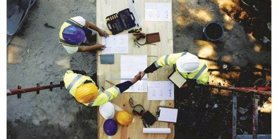 سوق المشاريع الكويتي يقفز إلى 229 مليار دولار