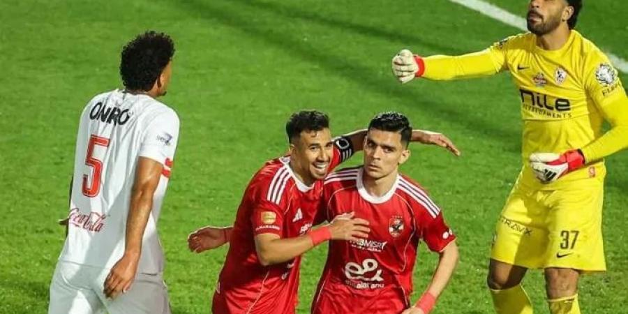 الأهلي يكتسح الزمالك بثلاثية ويُشعل المنافسة على درع الدوري