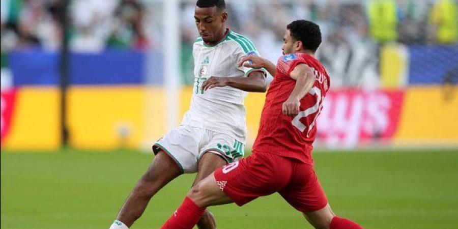 كأس العالم، الأردن يتقدم على الجزائر 1-0 في شوط أول مثير (فيديو)