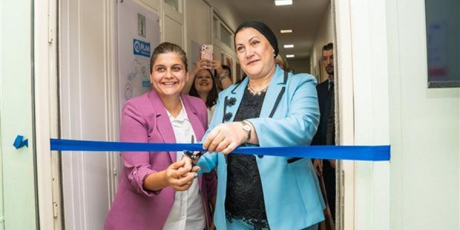 القومي للأمومة يطلق التشغيل التجريبي لـ"وحدة الطفل الآمن"