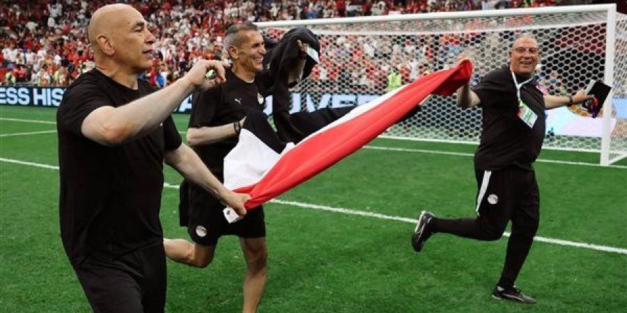 شاهد فرحة ورقص حسام حسن بتأهل مصر لدور الـ32 بكأس العالم 2026