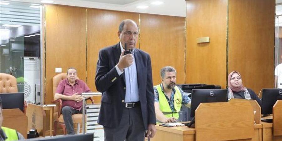 فرصة أخيرة لأصحاب الميكروباص، محافظ المنيا يمد مهلة الترخيص حتى نهاية يوليو
