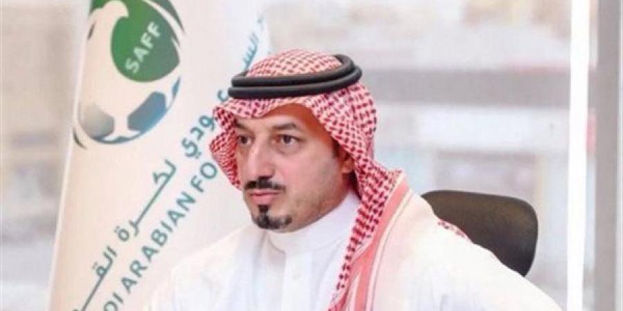 ياسر المسحل يعلن استقالته من رئاسة الاتحاد السعودي لكرة القدم