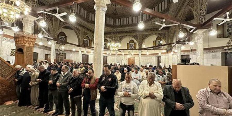 موعد أذان العشاء اليوم الأحد في القاهرة والمحافظات
