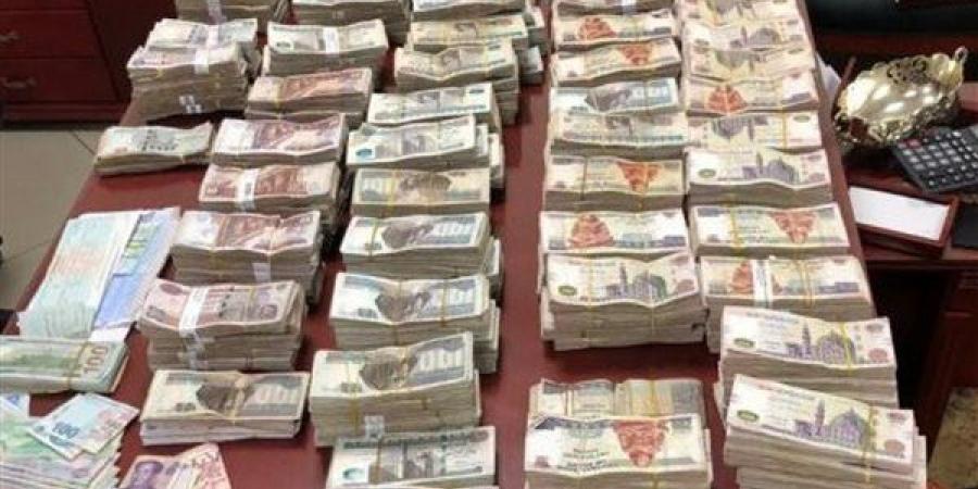 ضبط شخصين بتهمة غسل 20 مليون جنيه حصيلة الاتجار بالنقد الأجنبي