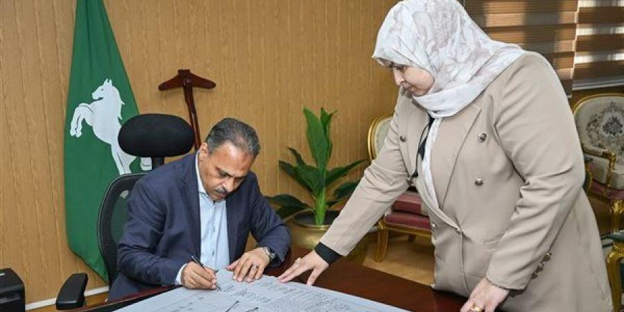 محافظ الشرقية يعتمد المخطط الاستراتيجي العام لمدينة ديرب نجم