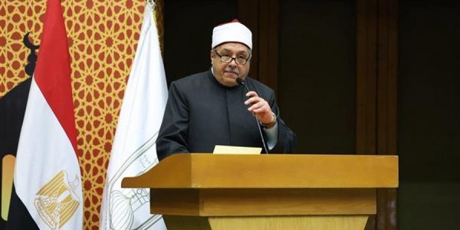 أيمن عبد الغني: الأزهر سيظل بقيادة الإمام الأكبر حارسا أمينا للعربية ومدافعا عن مكانتها