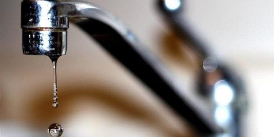 ضعف ضغوط المياه عن عدد من المناطق بالعاشر من رمضان، الأربعاء