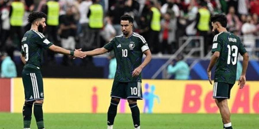تقارير تكشف مدة غياب سالم الدوسري بسبب الإصابة