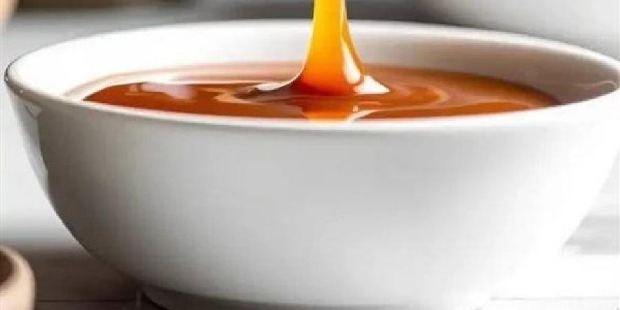 طريقة عمل صوص الكراميل في المنزل بمذاق غني بمكونات بسيطة