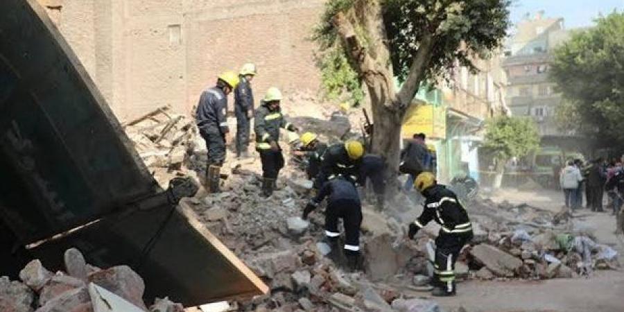 مالك عقار روض الفرج المنهار جزئيا: معنديش غيره ومكنتش أقدر أسيبه وأجر بره