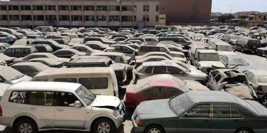 ٤٩ مليونًا جنيه حصيلة البيع بجلسة مزاد اليوم لسيارات جمارك بورسعيد